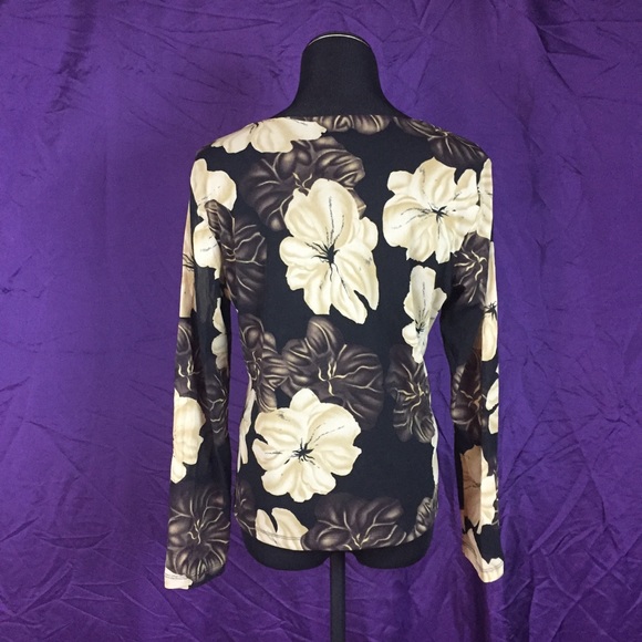 Casual Corner Annex Petite Large Blouse - Picture 3 of 4